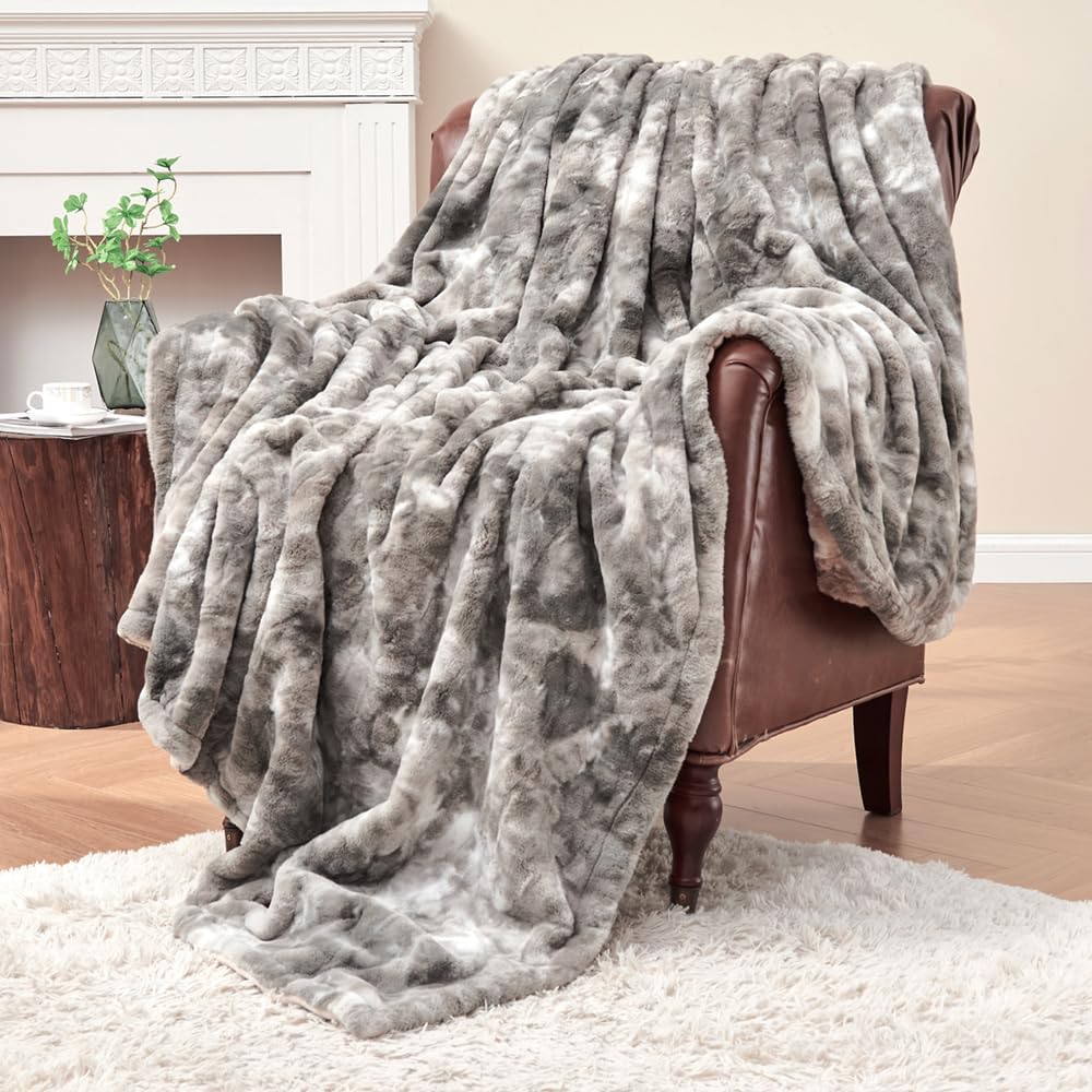 Birchmont Oversized Faux Fur Throw Blanket, Soft Fluffy Fuzzy Cozy Blanket for Couch, Twin (60" x 80"), Marbled Gray