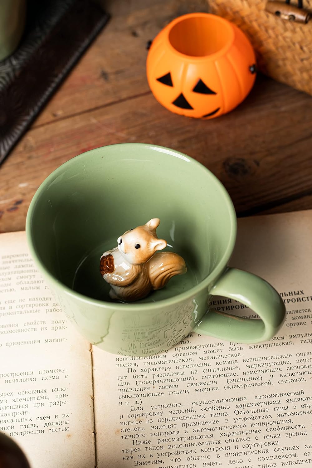 Aldernest Squirrel Ceramic Cup Hidden 3D Animal Inside Mug, 14.88 ounces, 12 Ounces, Light Green