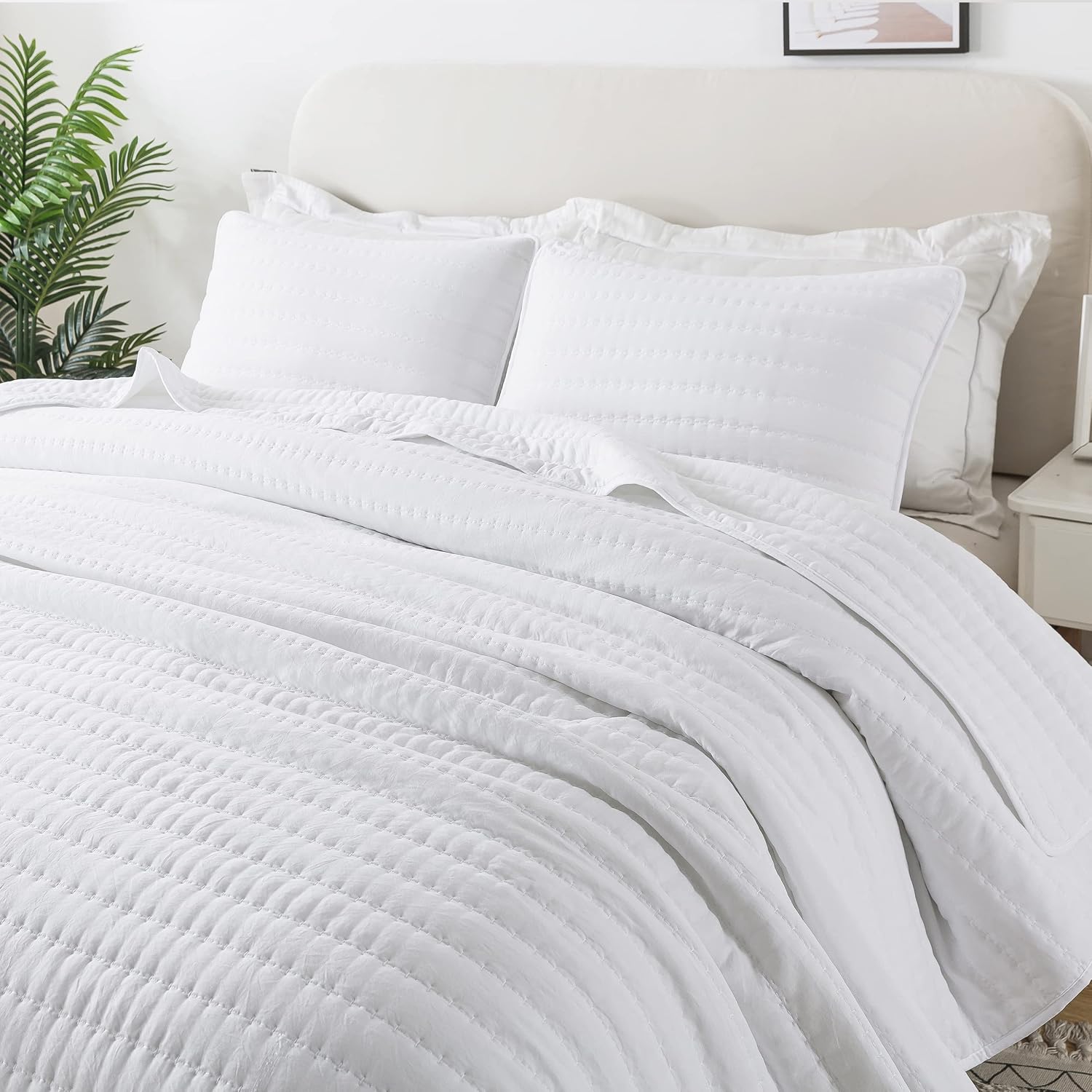 Aldernest White Quilted Quilt Set, Queen Size, Lightweight, 3 Pieces