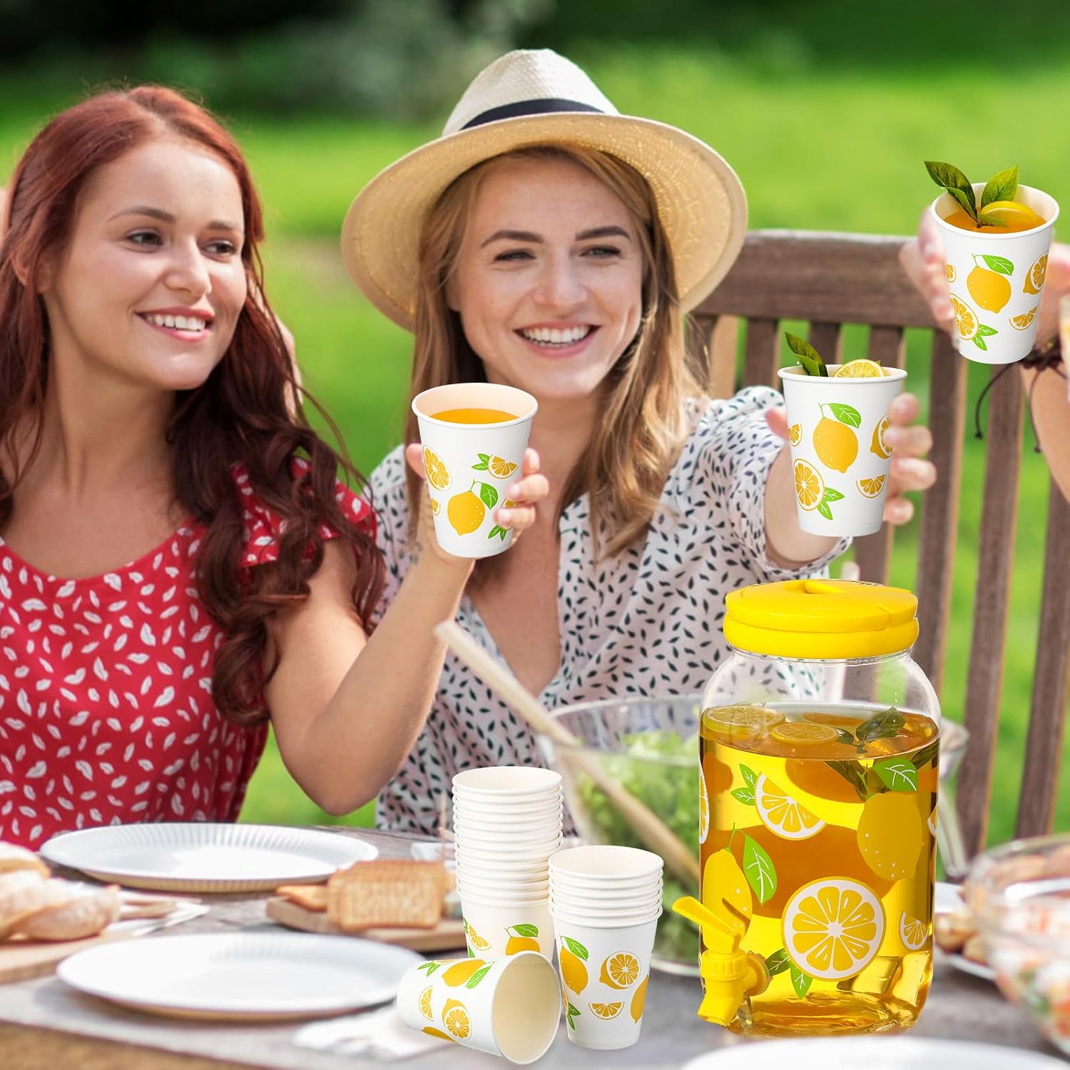 Aldernest 1 Gallon Lemon Plastic Drink Dispenser with 20 Pcs 12 oz Lemon Paper Party Cups 1 Gallon Kitchen Fridge Beverage Dispenser Plastic Water