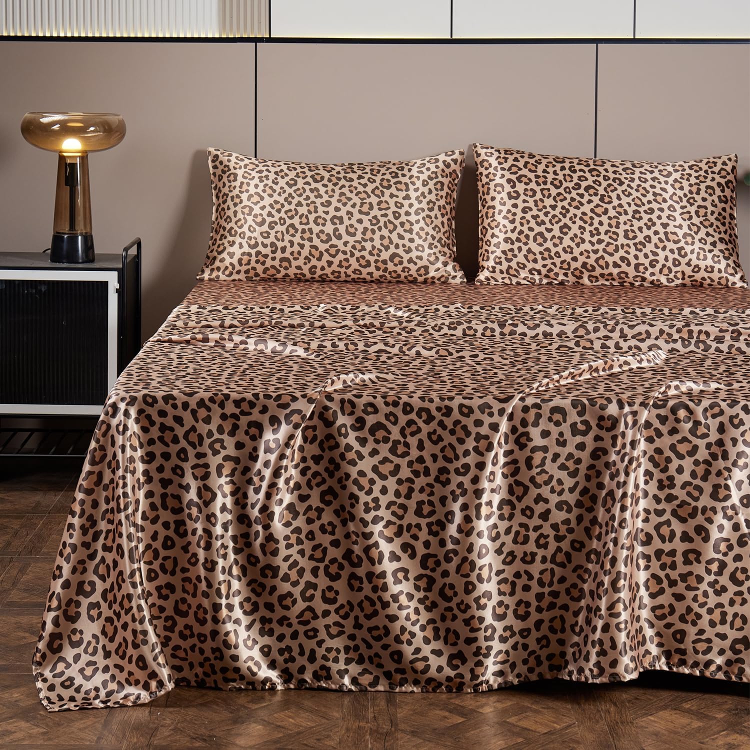 Aldernest 4 Piece Queen Size Satin Bed Sheet Set Deep Pocket Golden Leopard Pattern Luxury Silky Super Soft 1 Flat Sheet 1 Fitted Sheet 2 Envelope