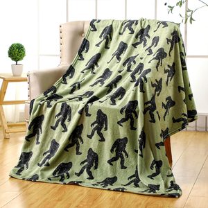 Ashenby Bigfoot Blanket Sasquatch Throw Blanket Gifts 50"x60", Green, Black