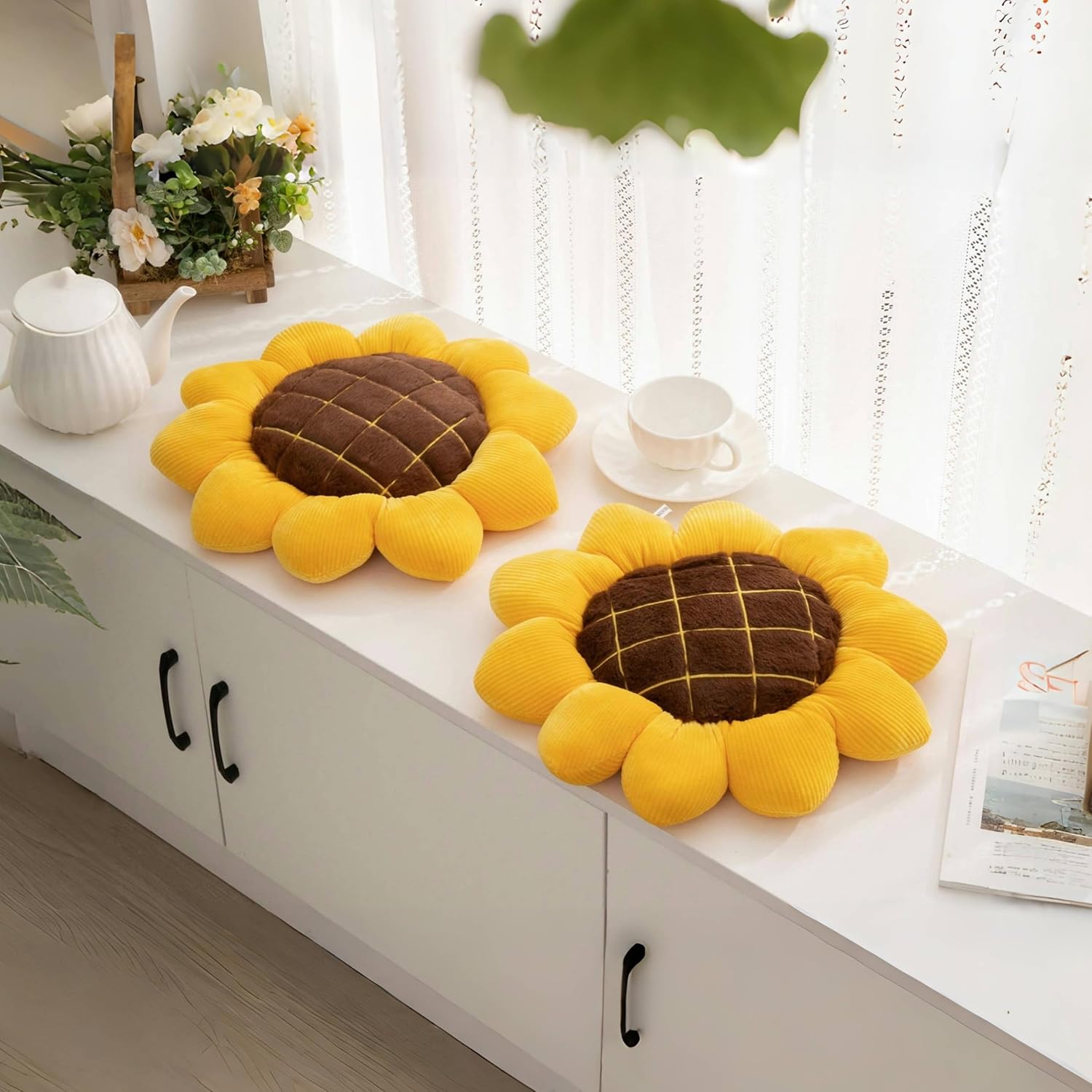 Ashenby 2 Pcs Sunflower Pillow 15" Yellow Decorative Throw Pillows for Home Decor