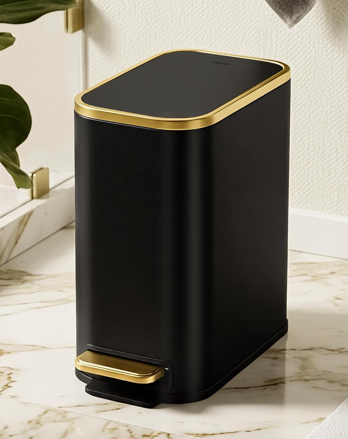 Aldernest Small Bathroom Trash Can with Gold Grimmed Lid & Pedal, 1.3Gal, Black, 1.49 kg