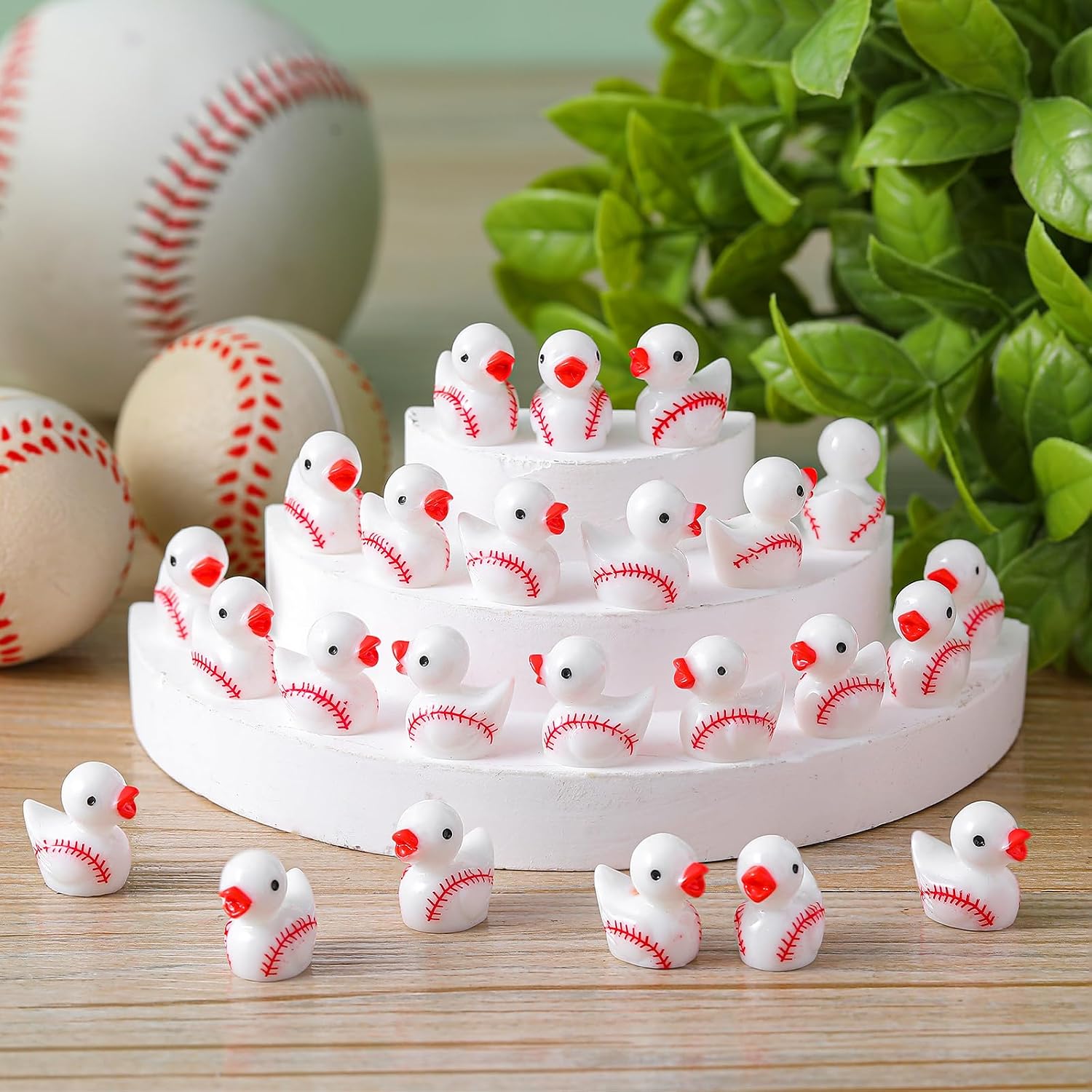 Aldernest 100 Pcs Mini Resin Baseball Ducks Figurines Miniature Sport Duck Statues Mini Resin Figurine for Birthday Party Gifts Micro Garden Landscape