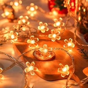 VelloHome 33ft 100 LED Plug in Fairy Warm White Petal Flower String Lights Room Decor, 10.4 ounces