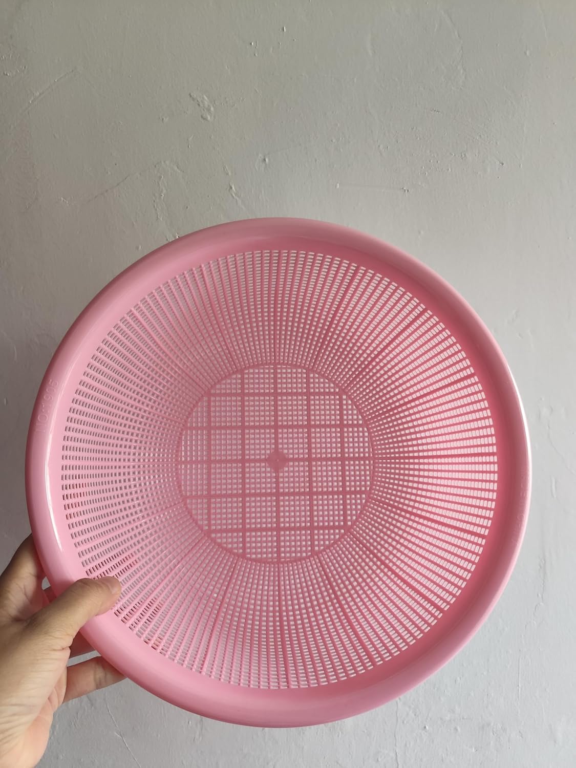 Aldernest 4 pcs Plastic Wash Basket Round Perforated Colander Wash Vegetables and Fruits Drain Cooked Pasta Kitchen Essentials Food Strainer Basket