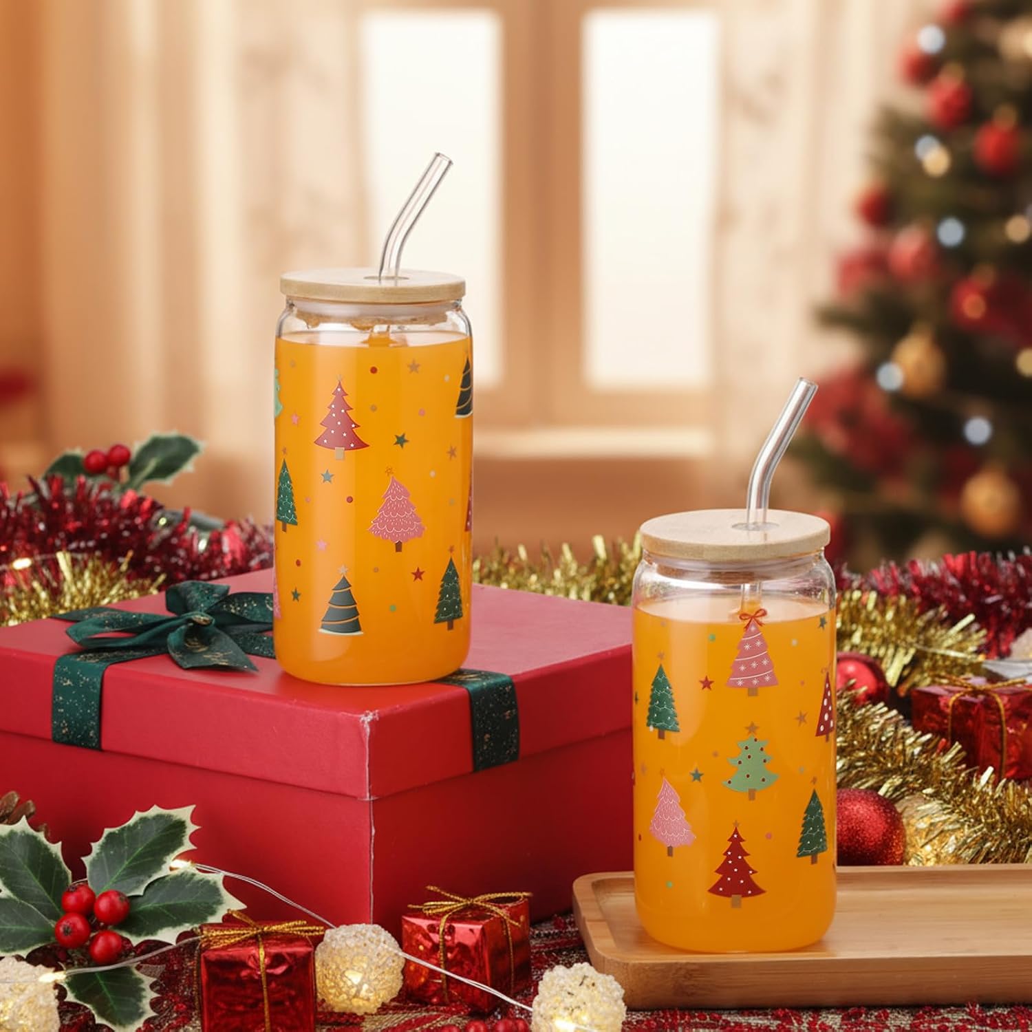 Ashenby 2 Pcs Christmas Tree Drinking Glass Cups with Lid Straw, 16 oz, Red, Green, and Pink