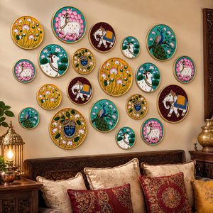 Aldernest 18 Pcs Indian Round Wall Art, Diwali Wall Hanging Decor, Pichwai